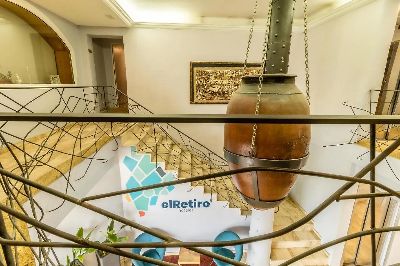 Hotelet Elretiro 캠브릴스 호텔